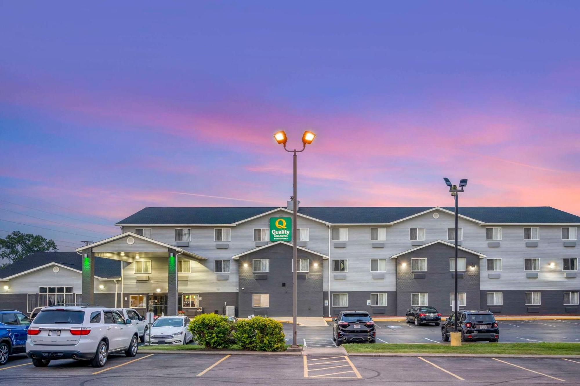 Quality Inn & Suites Delaware Exterior photo