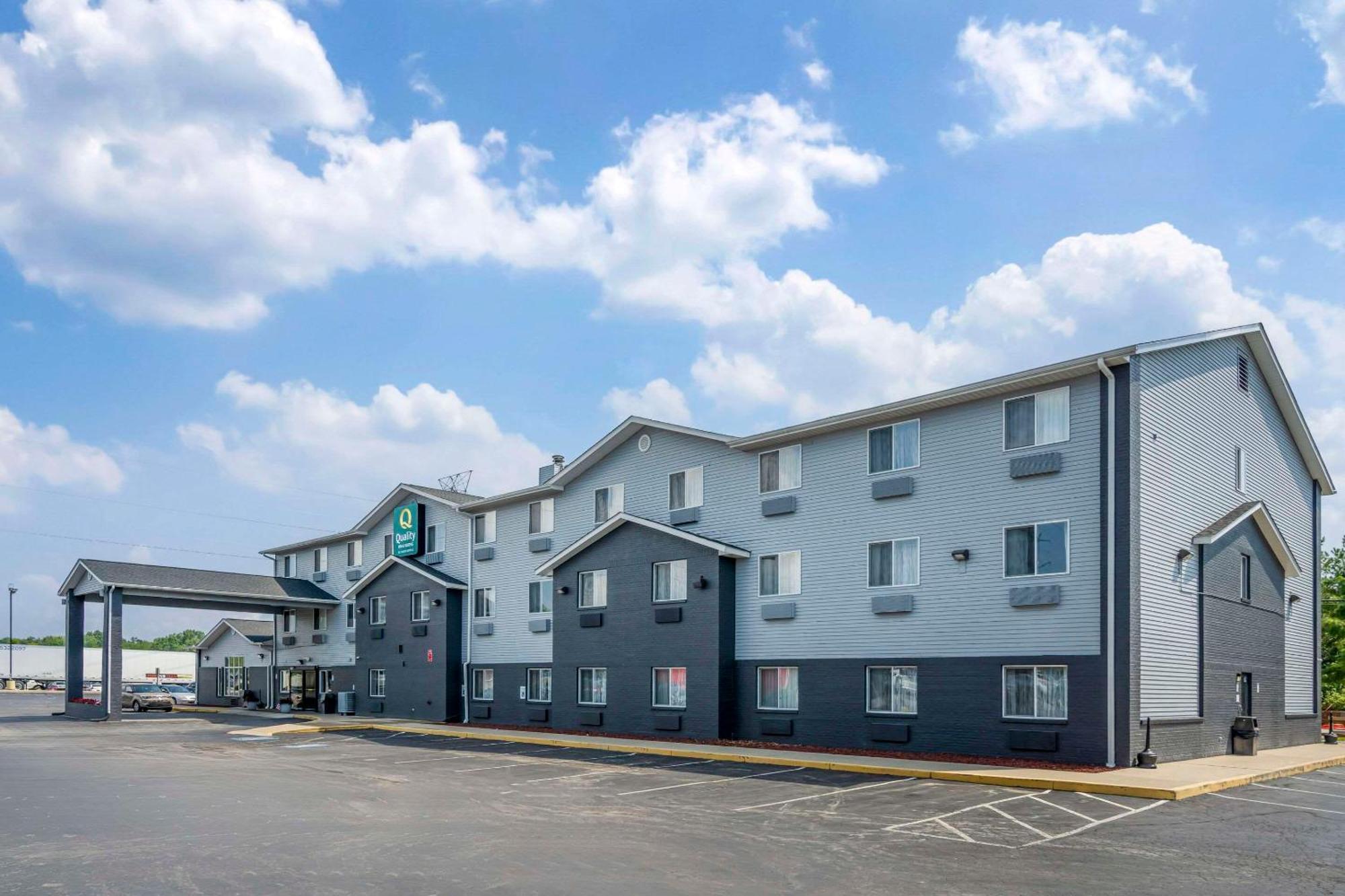 Quality Inn & Suites Delaware Exterior photo